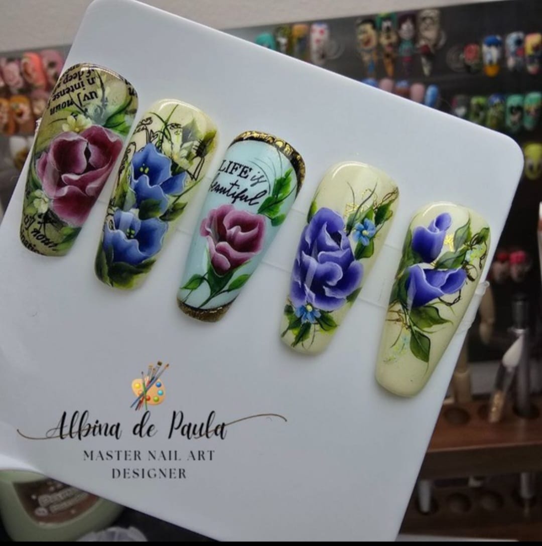Nail art One Stroke Botão de Flores